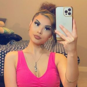 Meet your Posher, Ganjaa